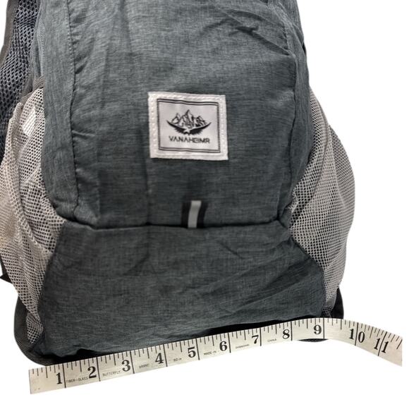 Foldable Lightweight Travel Backpack Dark Gray Packable with Pockets NWOT unisex - Picture 5 of 8